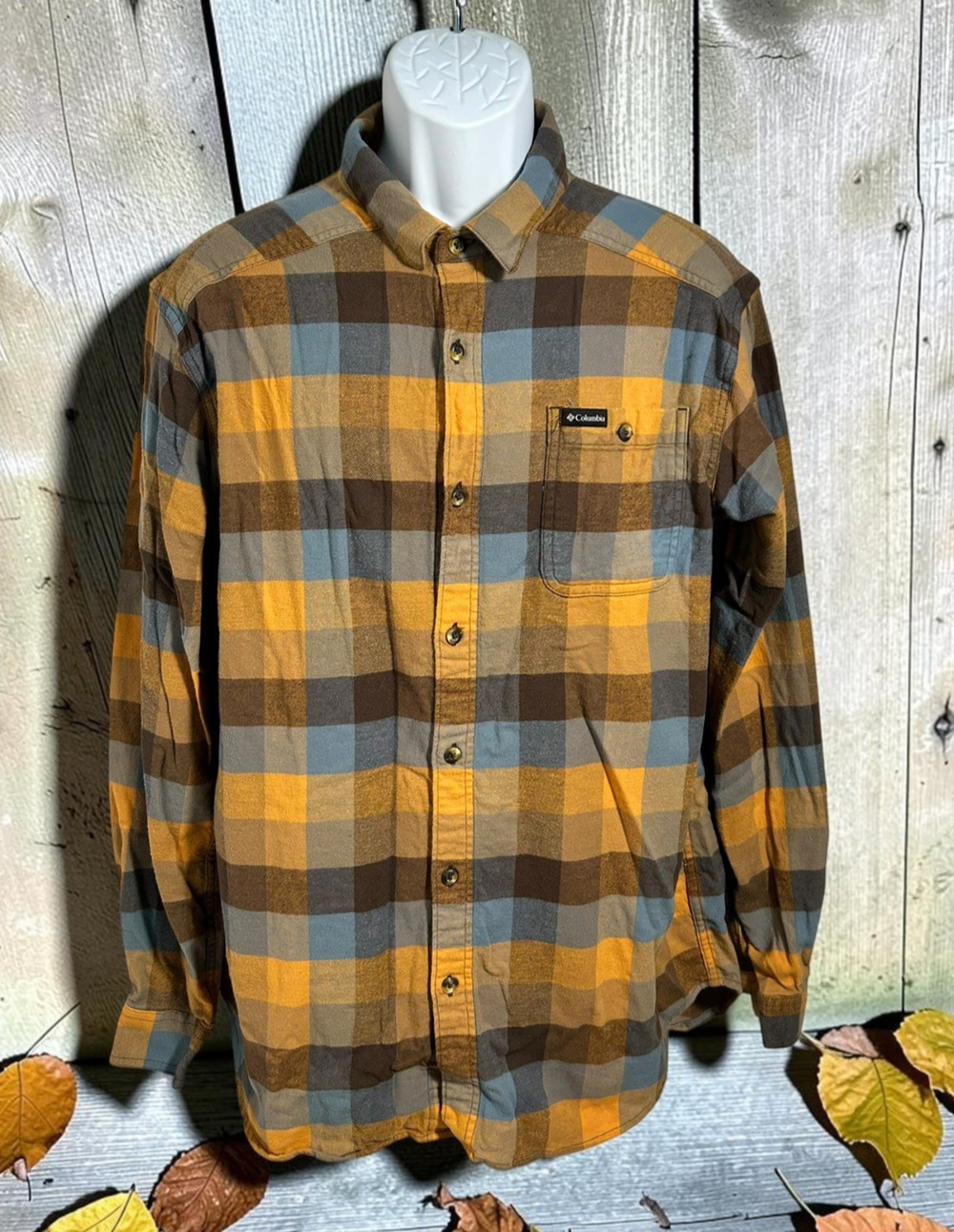 Columbia Flannel Button Front Shirt Sz Large Long-Sleeve Outdoors Cotton Blend